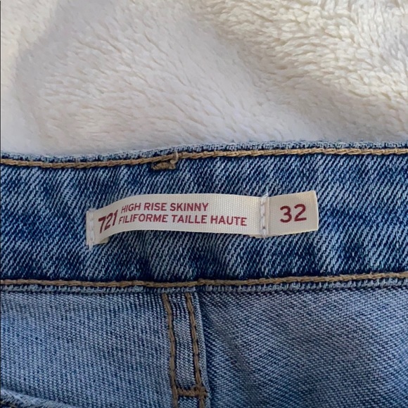 Jeans - Picture 2 of 3